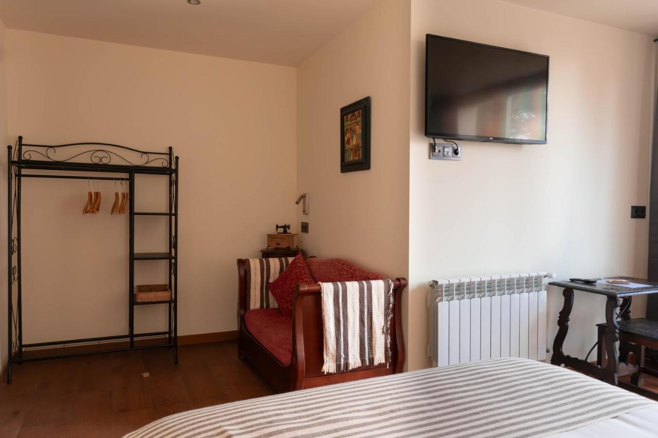Hotel Posada Las Retajas Medinaceli Bagian luar foto